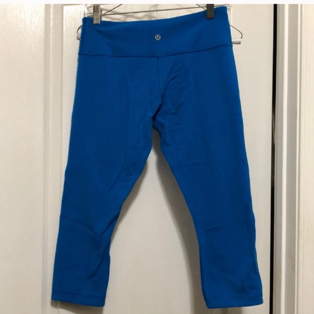 Lululemon Reversible Crop Leggings sz 8
